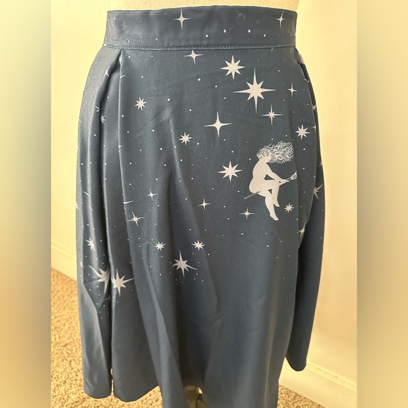 Pinup Couture Laura Byrnes NWT Navy Witch Broom Celestial Swing Circle Skirt XL - Picture 2 of 10